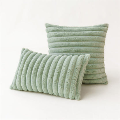 Kuschelkissen Fluf 2er Set von Interior by Hakito in trendigen Farben, plüschige Streifen, ideales Wohnaccessoire für Komfort und Stil.