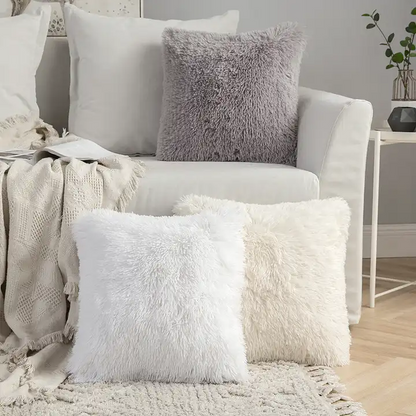 Dekoratives 2er Set Plüschkissen Kurt von Interior by Hakito, verschiedene Farben, ideal für das Wohnzimmer.