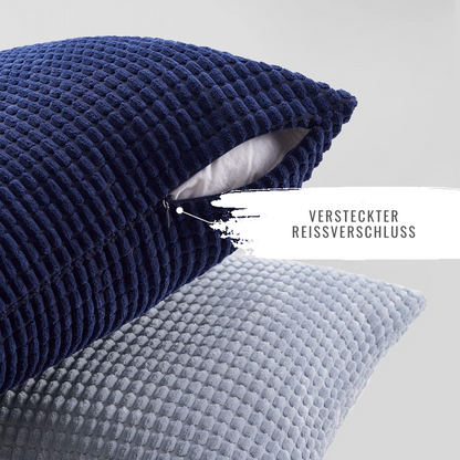 Detailaufnahme eines Kissen mit verstecktem Reißverschluss aus dem 4er Set bequemer Kissen von Interior by Hakito - Modell Sven Kordsamt, ideal für Sofa, Stuhl und Bett.