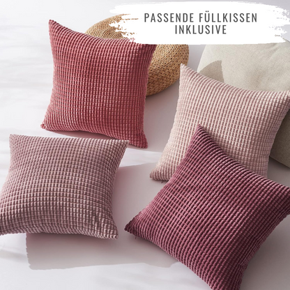 Vielseitige Kissen von Interior by Hakito, die passend für jedes Sofa und Bett sind, 4er Set Modell Sven Kordsamt.